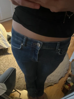 Jeans - Säljer mina jeans från bikbok