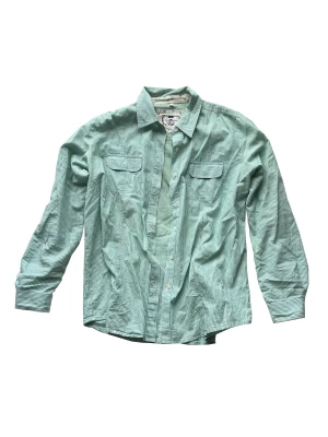 Grönrandig skjorta - Ett fint extra lager till en sommaroutfit