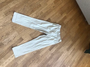 Skinny/Baggy byxor  - Säljer mina finna byxor från zara 