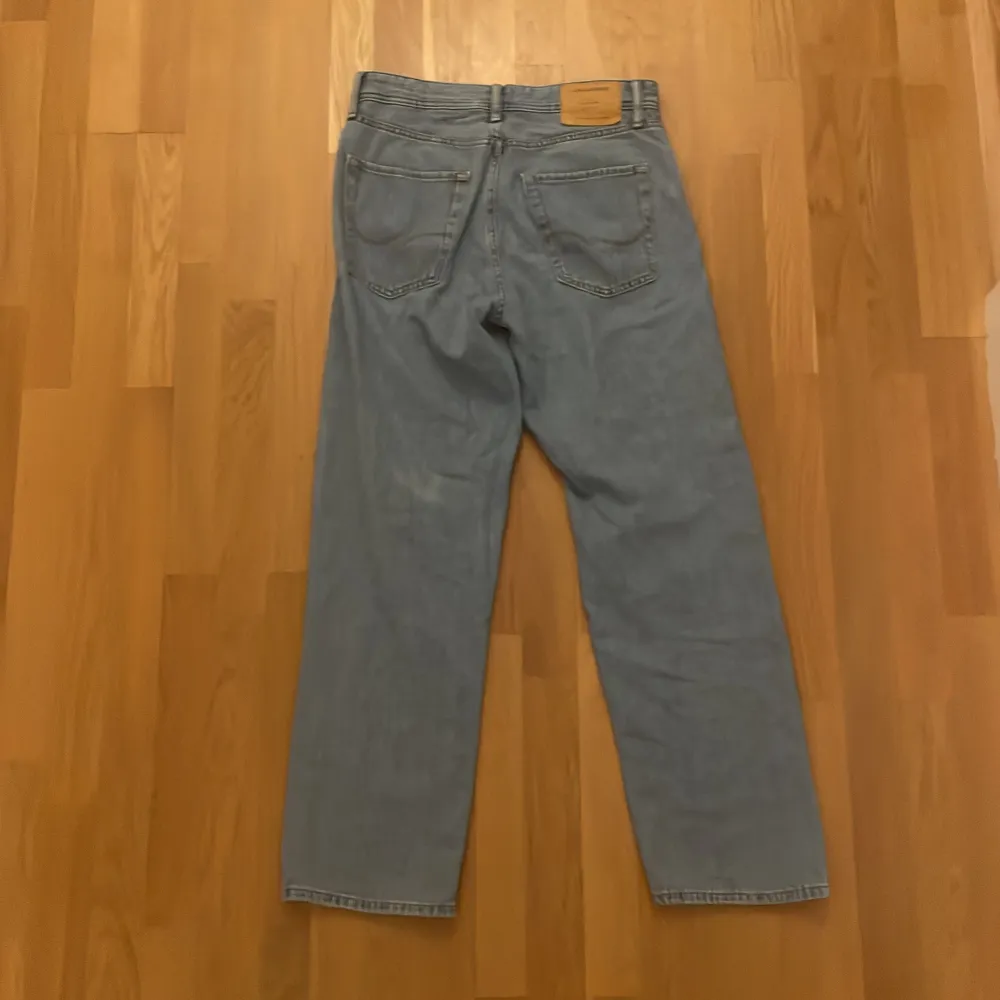 Jack and Jones jeans aldrig använda köpta för 500. Jeans & Byxor.