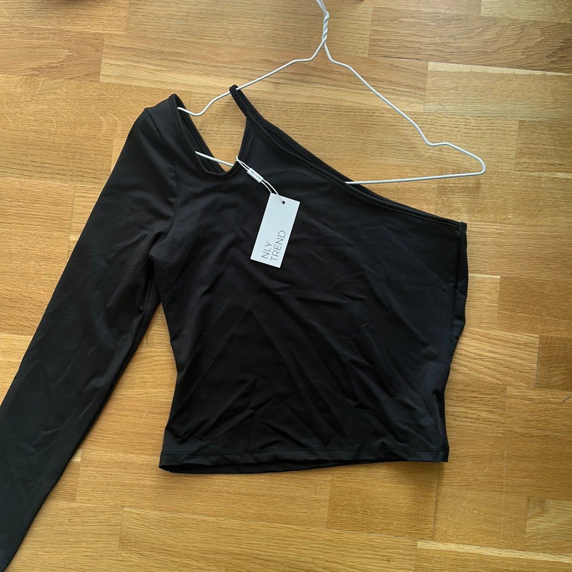 Festtopp från Nelly  - 90