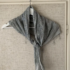 Silvrig sjal - Silvrig sjal