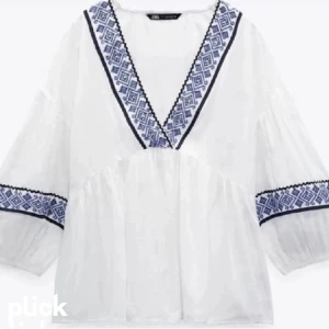Vit blus  - Vit blus från zara 
