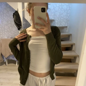 Mossgrön cardigan  - Mossgrön cardigan från H&M