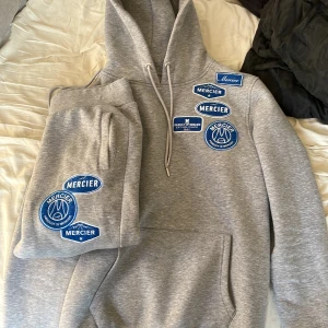 Mercier  - Fint mercier sätt bra skick köpt i julas