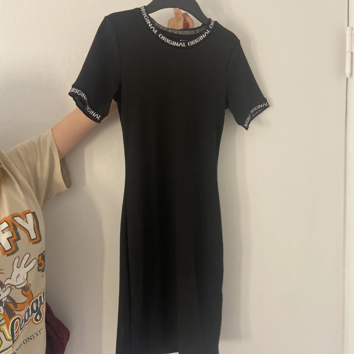 Svart klänning  - 91