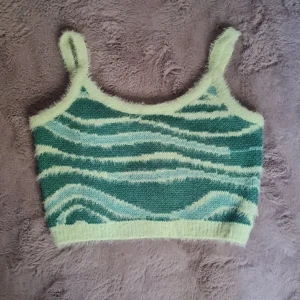 Stickad topp - Mjuk stickad topp från na-kd 💚