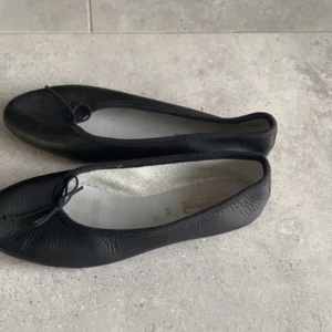 Ballerina - Vintage ballerinaskor 39.5, passar nog 39 också