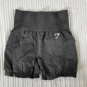 Gymshark shorts - Gymshark shorts som blivit för små för mig, passar xs-s