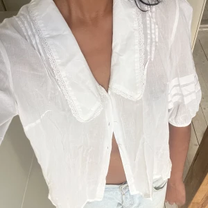 Summer blouse - Beautiful white blouse in great condition, lightweight 100% cotton, barely worn