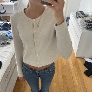 Stickad kofta från zara - Super fin stickad kofta från zara💕 ny skick💕