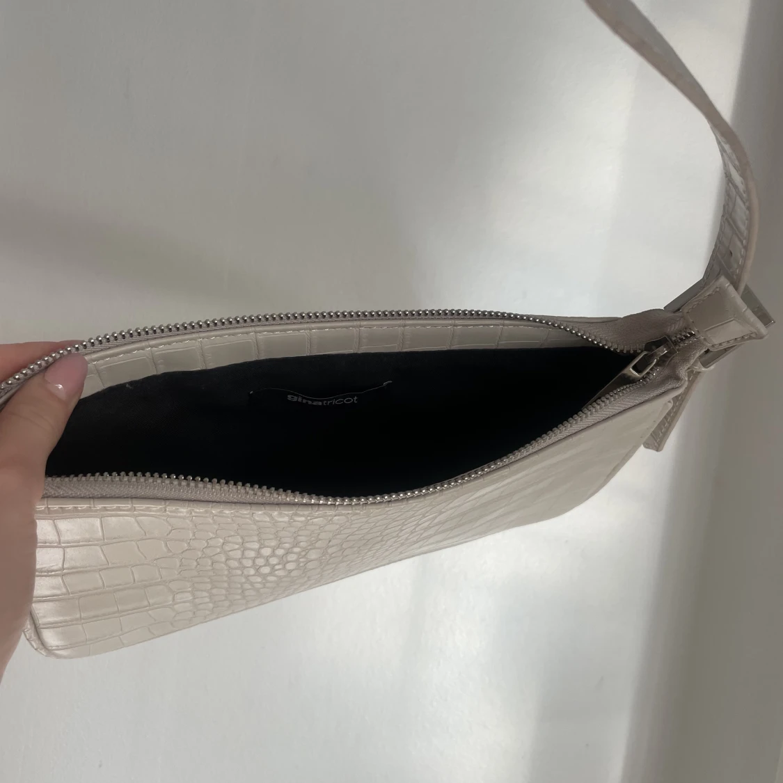 Väska från GinaTricot! - 91