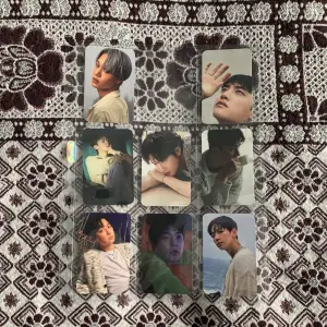 EXO PHOTOCARDS🤍 KORT SÄLJS SEPARAT, annars alla för 150kr🤍Rabatt vid köp av fler kort🤍 Inte officiella. KONTAKTA vid intresse, om du vill veta om ett specifikt kort finns kvar eller om du vill få mer bilder! Allt kan diskuteras🤍