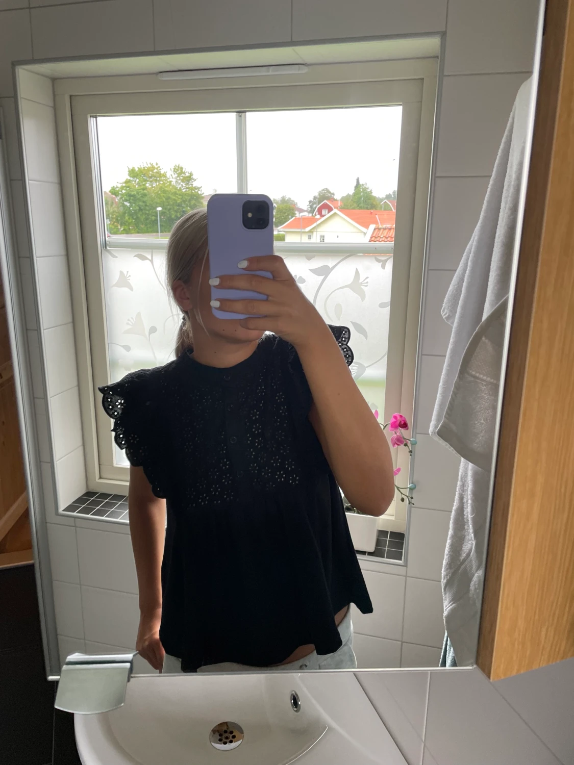 Topp med volangärmar  - 90