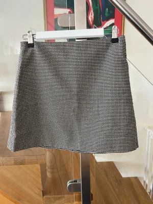 Ny kjol!  - Kjol från hm som aldrig är använd. Perfekt till hösten🤗