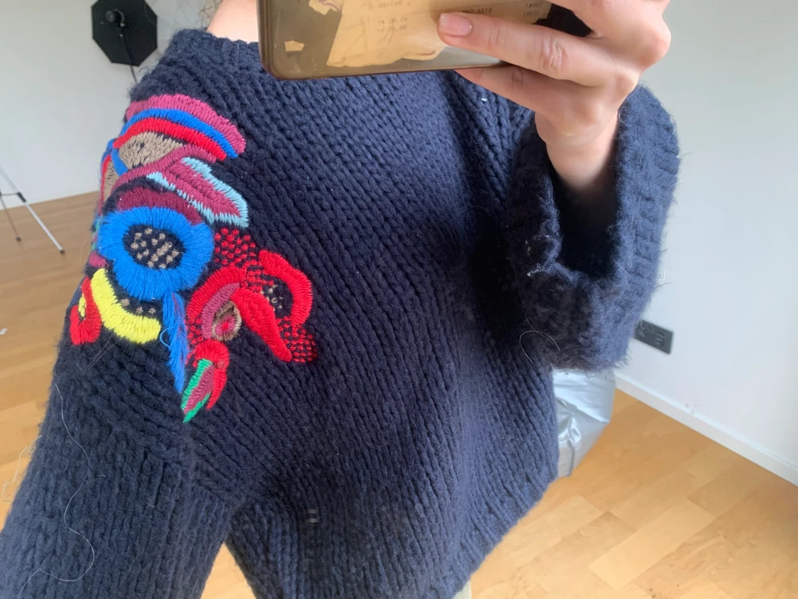 Marinblå tröcktröja - 90