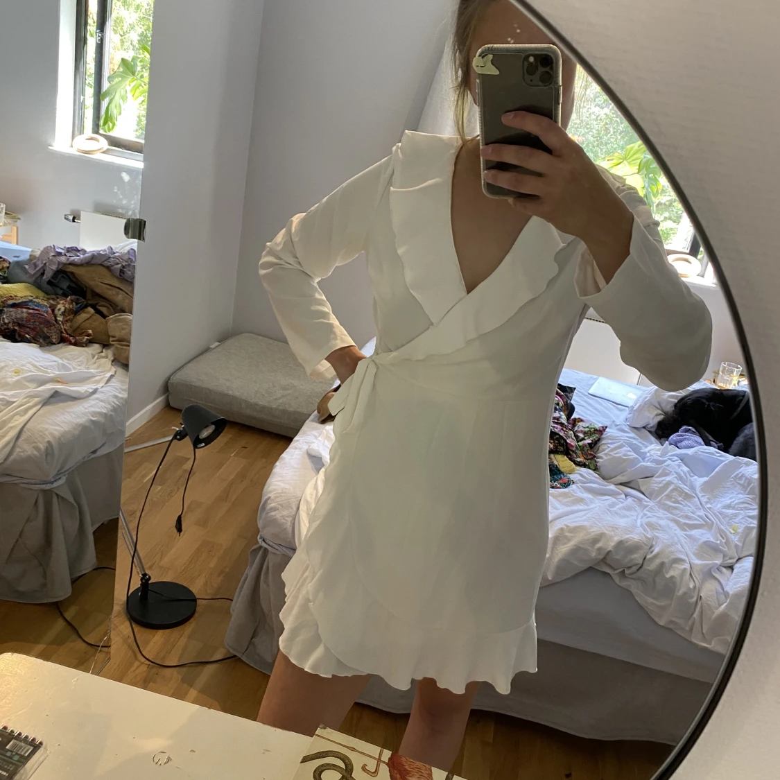 Vit omlottklänning  - 90