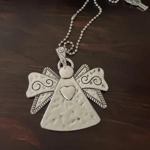 Halsband nytt  - Nytt nickelfritt halsband 7 cm stort med en lång kulkedja 