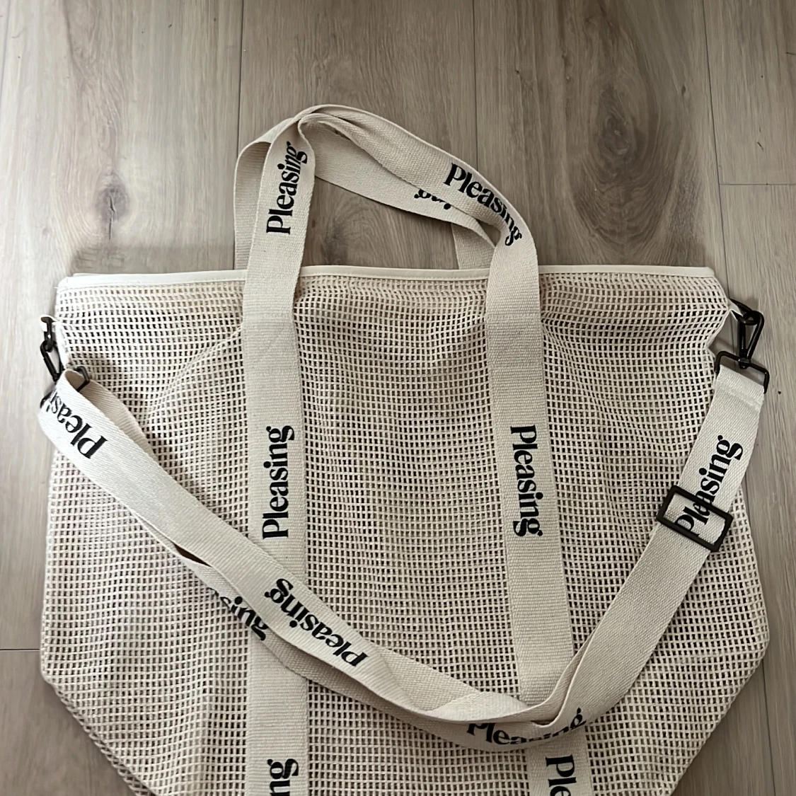 PLEASING BEACH BAG - 90