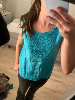 Zara topp - Topp ifrån zara andvänd fåtal gånger 