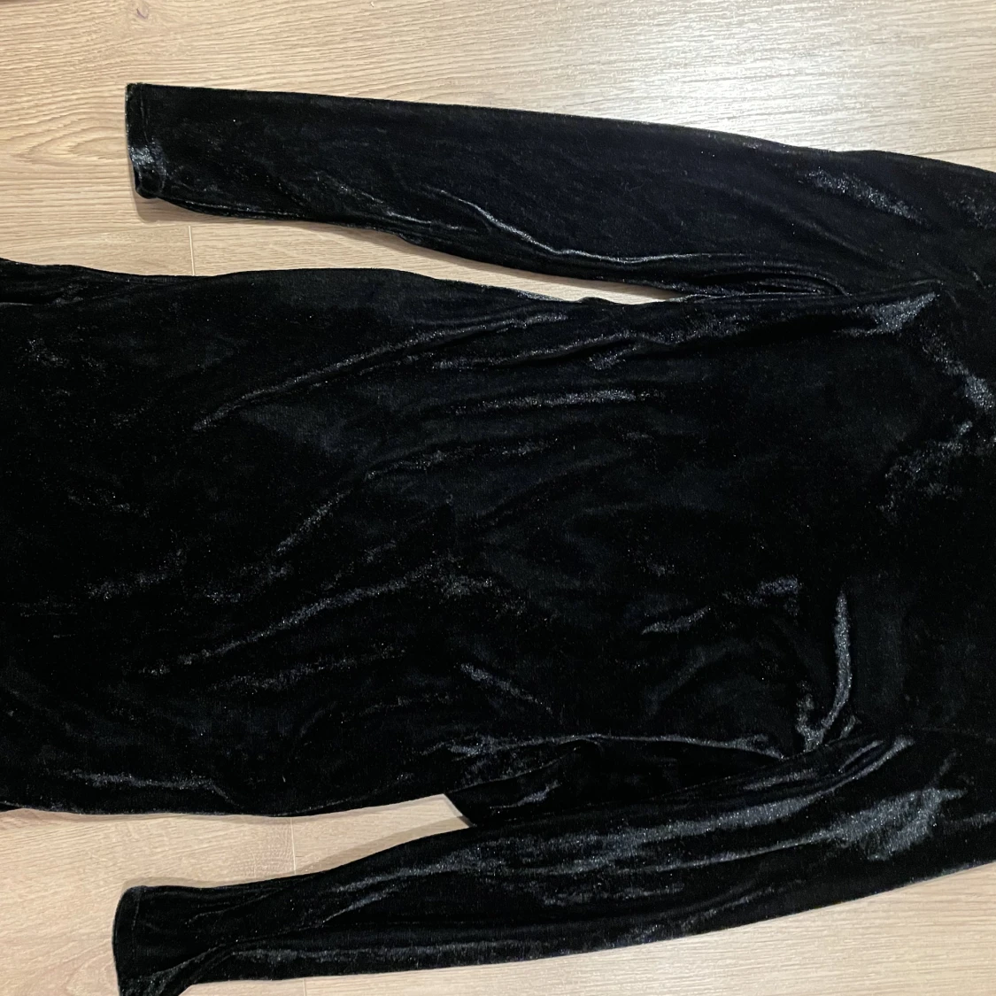 Festklänning med öppen rygg - 90