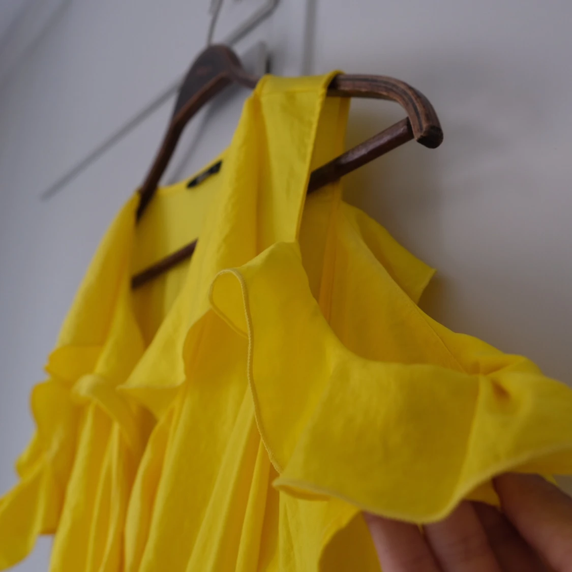 Gul sommarklänning - 90