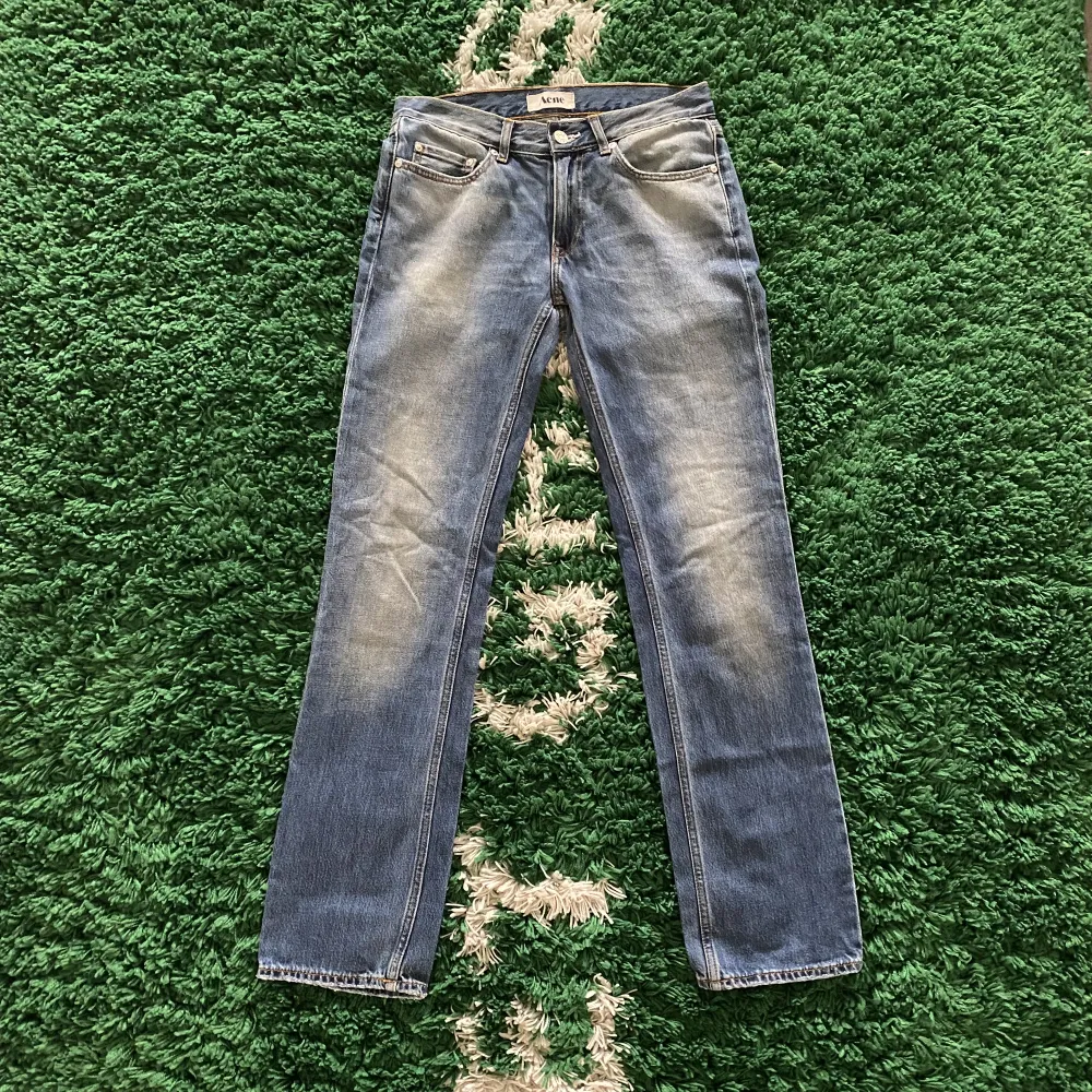 Size 29/32 Color Mic/Le Blu 100% COTTON  . Jeans & Byxor.