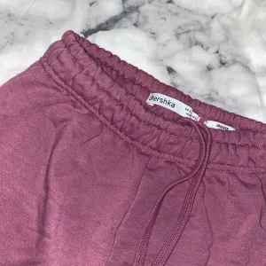 Bershka jogger! - Jätte fina jogger/mjukis från berska