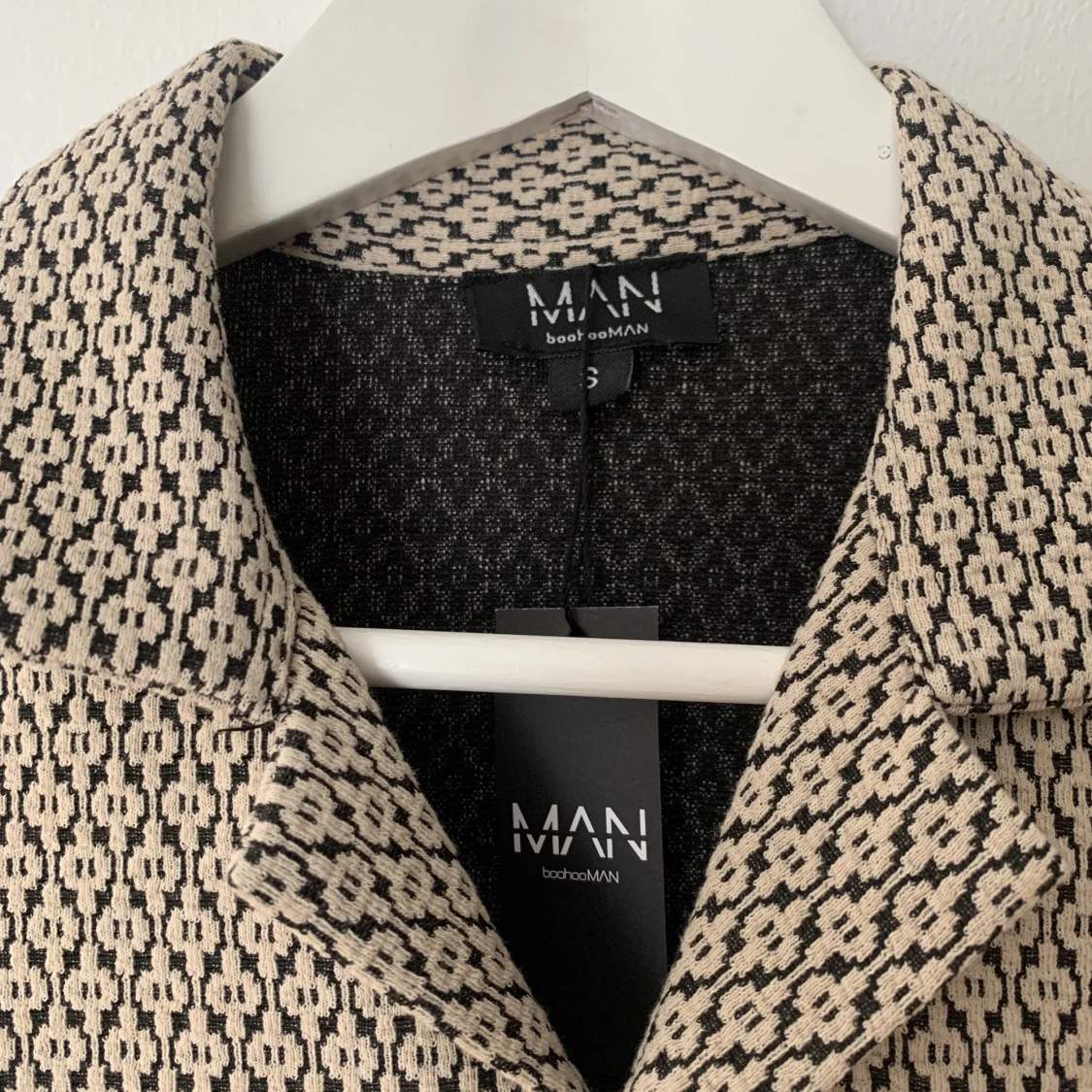 Kortärmad Geo-shirt - 91