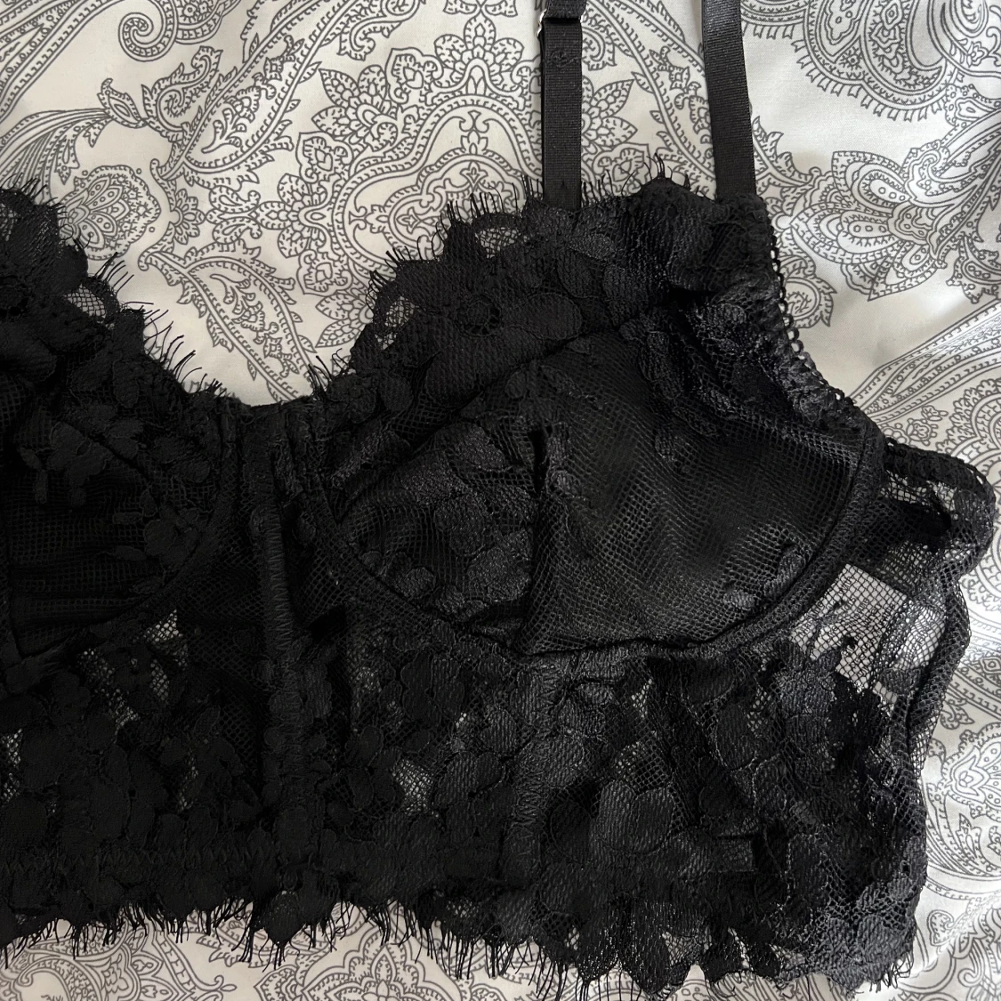 Linnetopp i spets - 90