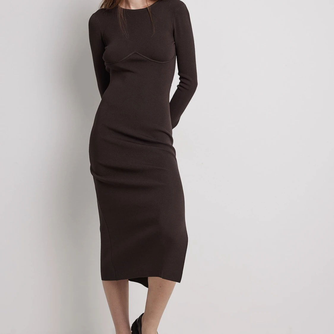 Klänning öppen rygg NA-KD - 91