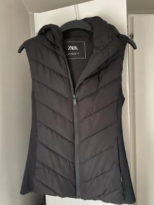 Zara väst - Bra scick