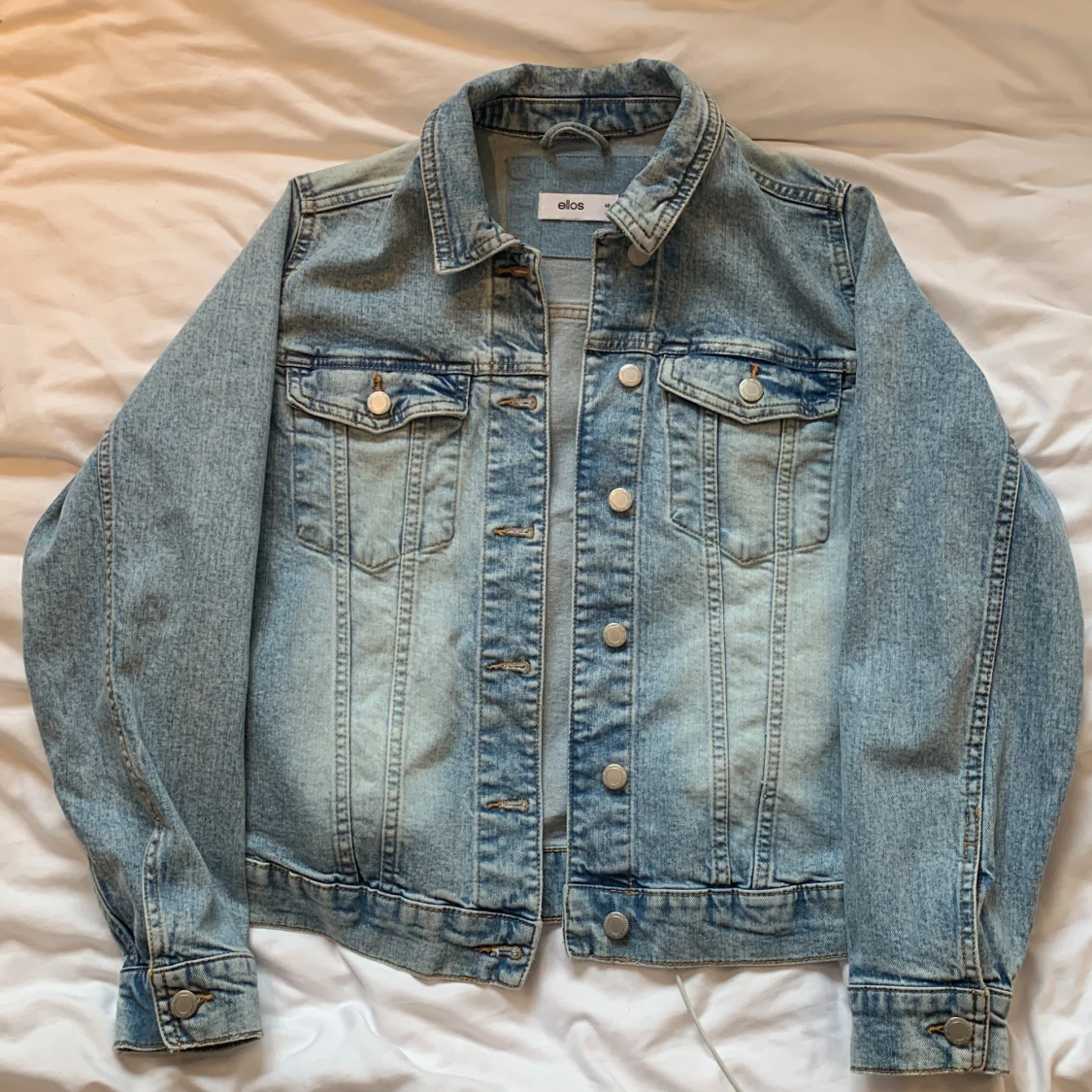 jeansjacka i 70-talsmodell  - 90