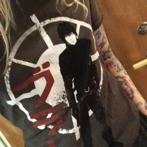 Anime tshirt - Ser vet ny och oanvänd ut, köpt secon hand Från serien/ mangan BLAME!