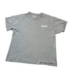 Polar grey T-shirt. Good condition Size M