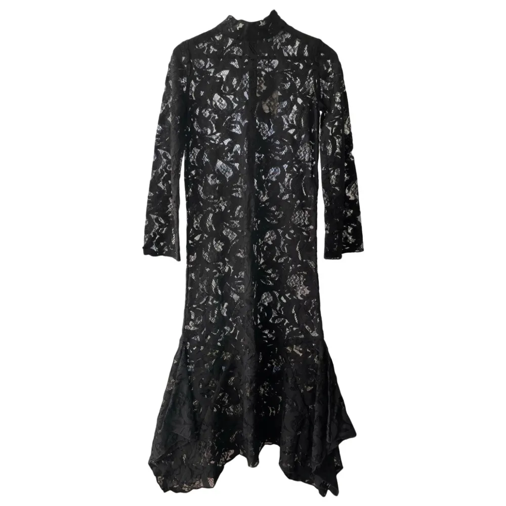Rodebjer lace dress very elegant in a great condition, worn it once in a party . Klänningar.