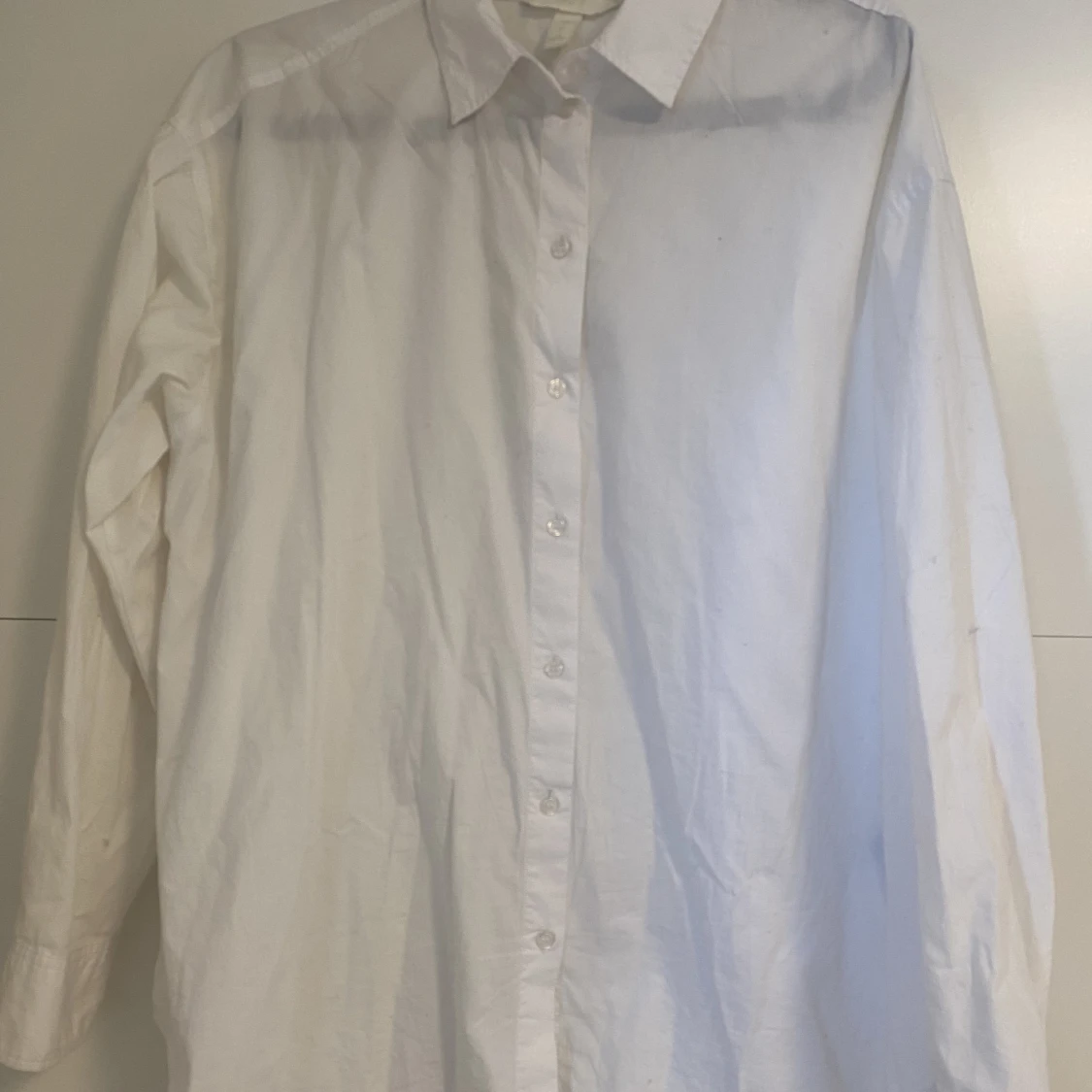 Vit skjorta