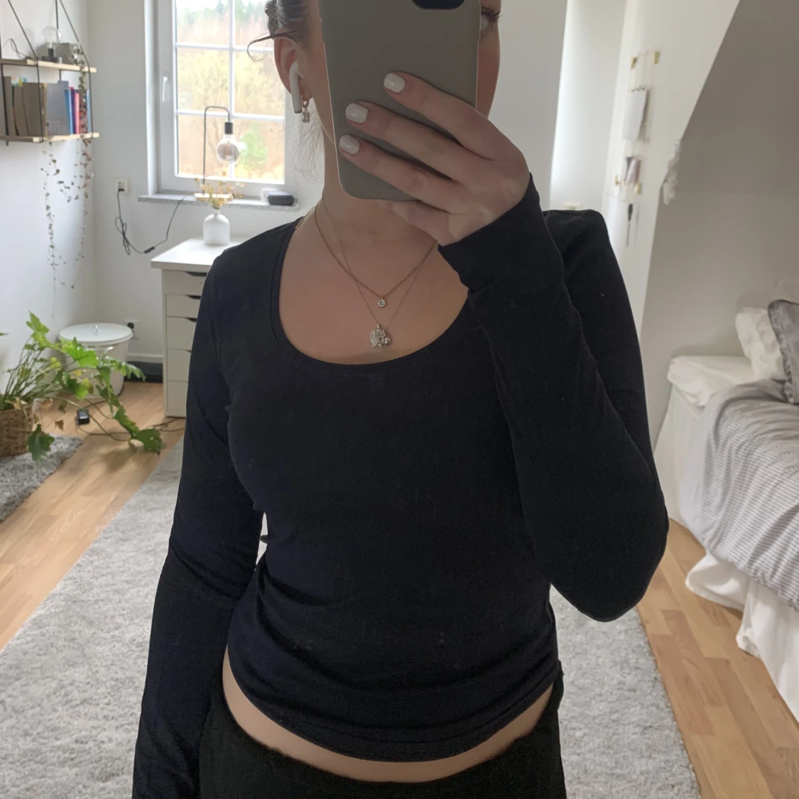 Mörkblå tajt tröja - 90