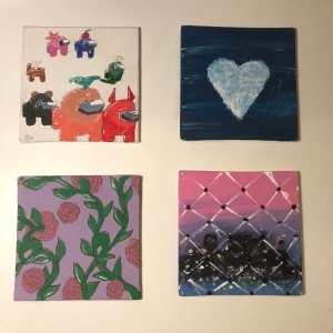 Tavlor 10x10cm - Små handmålade tavlor  Finns spår av häftmassa på baksidan   25kr st, flerpris kan diskuteras   (Tar enbart Swish :) )