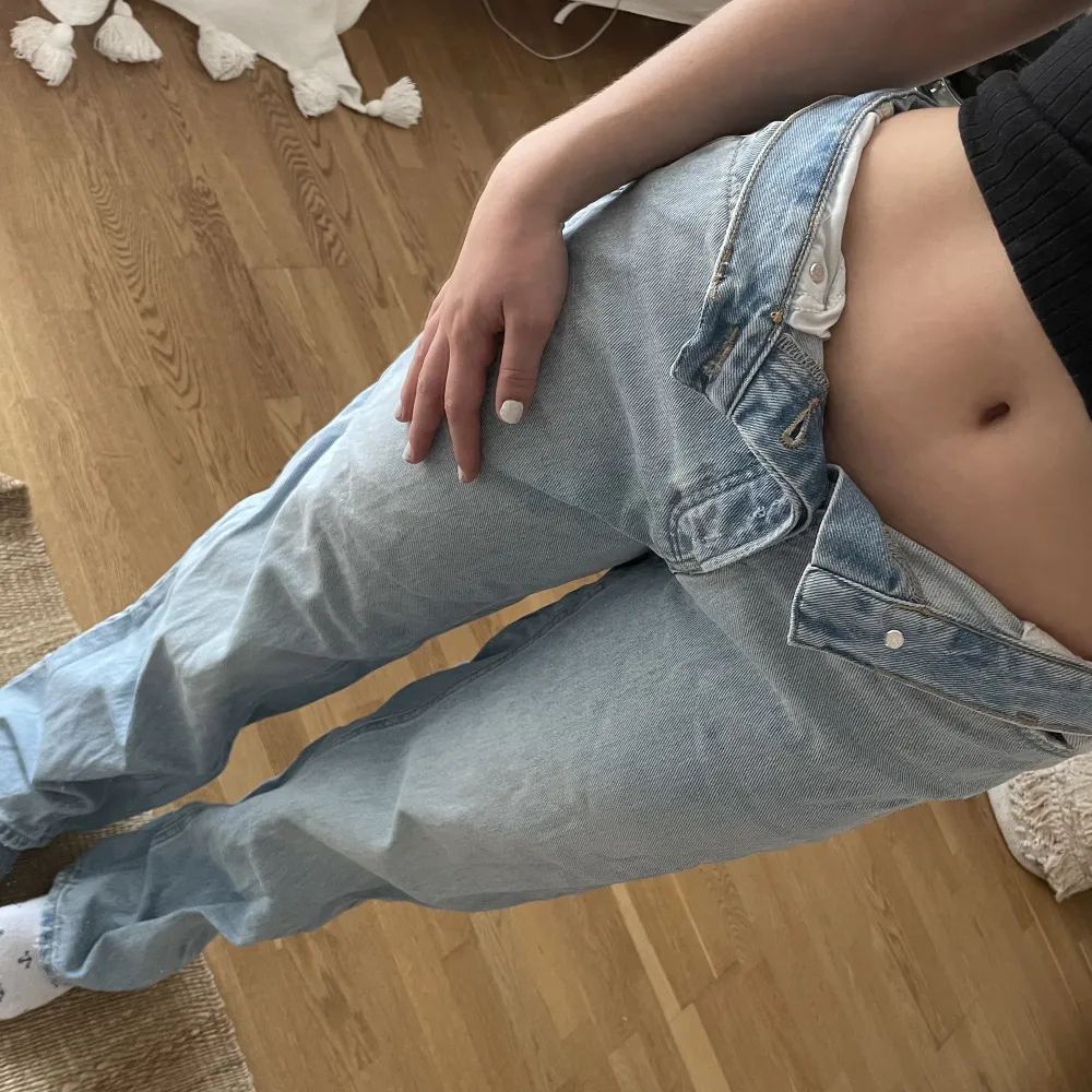 Jätte fina och sköna boyfriend jeans från Gina tricot. Superfina att vika ner också💗. Jeans & Byxor.