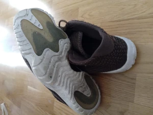 Jordens strlk 43 - För stora, bra skick. 