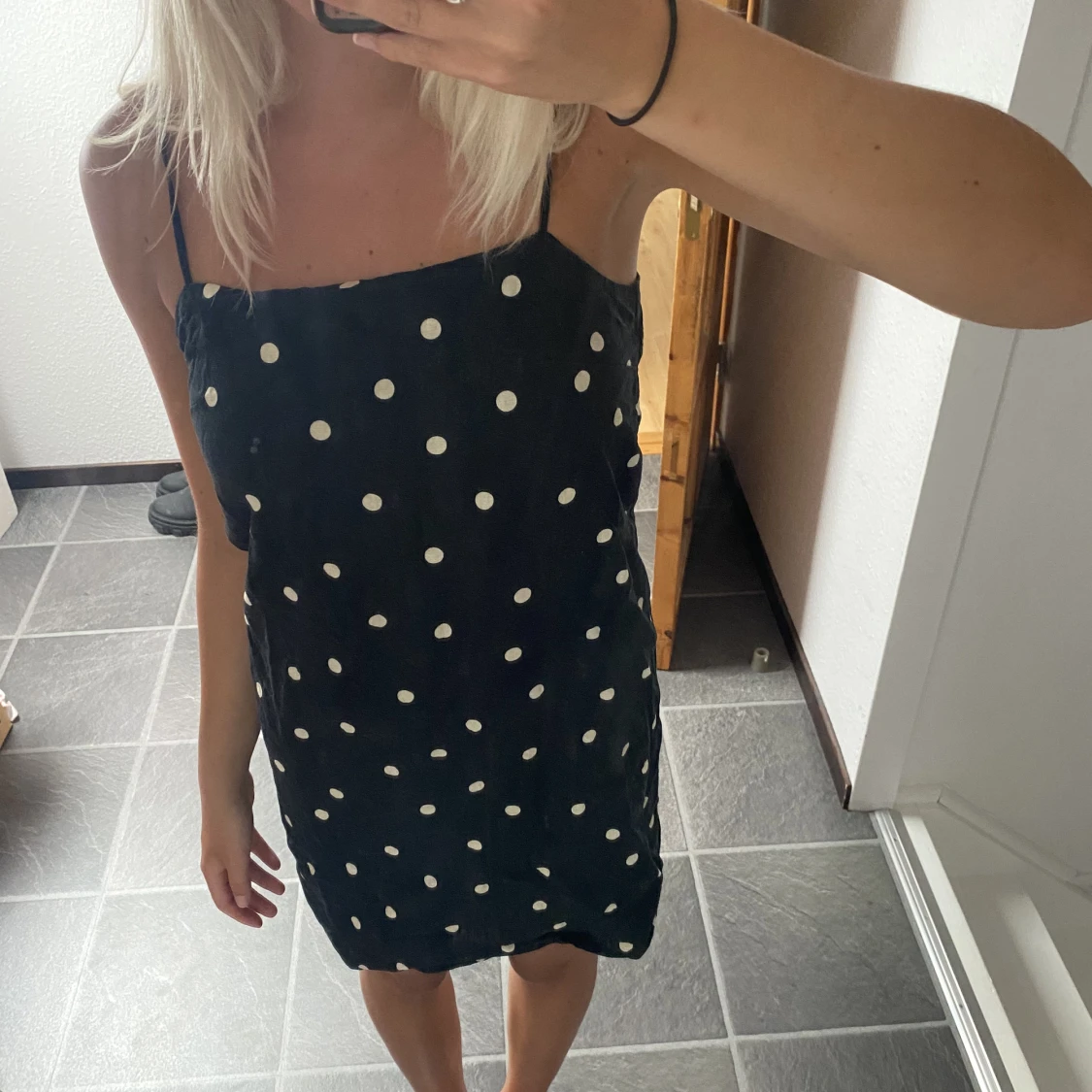 Klänning 🤍🖤 - 91