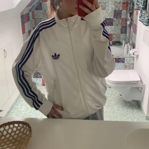Vintage adidas zip up  - Adidas zip up thrifad