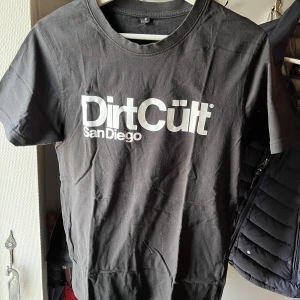 Dirtcult - Skick efter bild