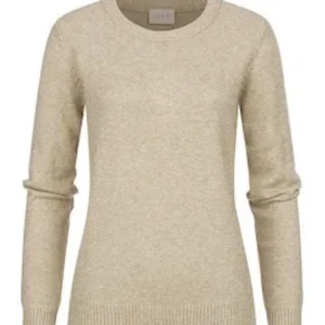 Vila tröja - Säljer denna super fina stickade tröjan från vila då jag har många liknande varandra 💕den är typ aldtig använd 