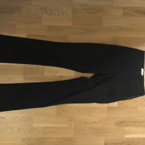 Gray vintage Y2K pants with zipper - Really good condition, great stretch