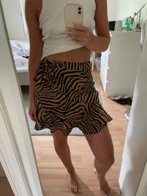 Leopard kjol - Säljer denna super söta leopard kjol!!