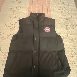 Canda goose väst - Storlek är l/xl