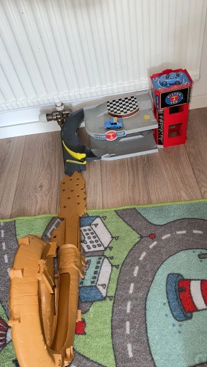 Garage bil - Den är i bra skick.