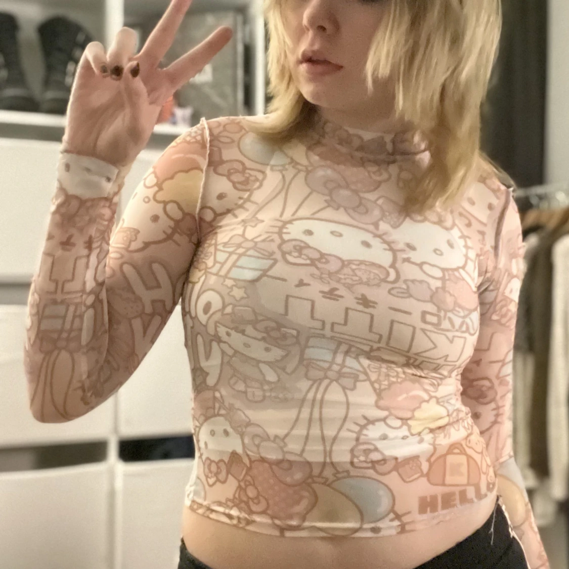 ÄKTA sanrio hello kitty mesh top